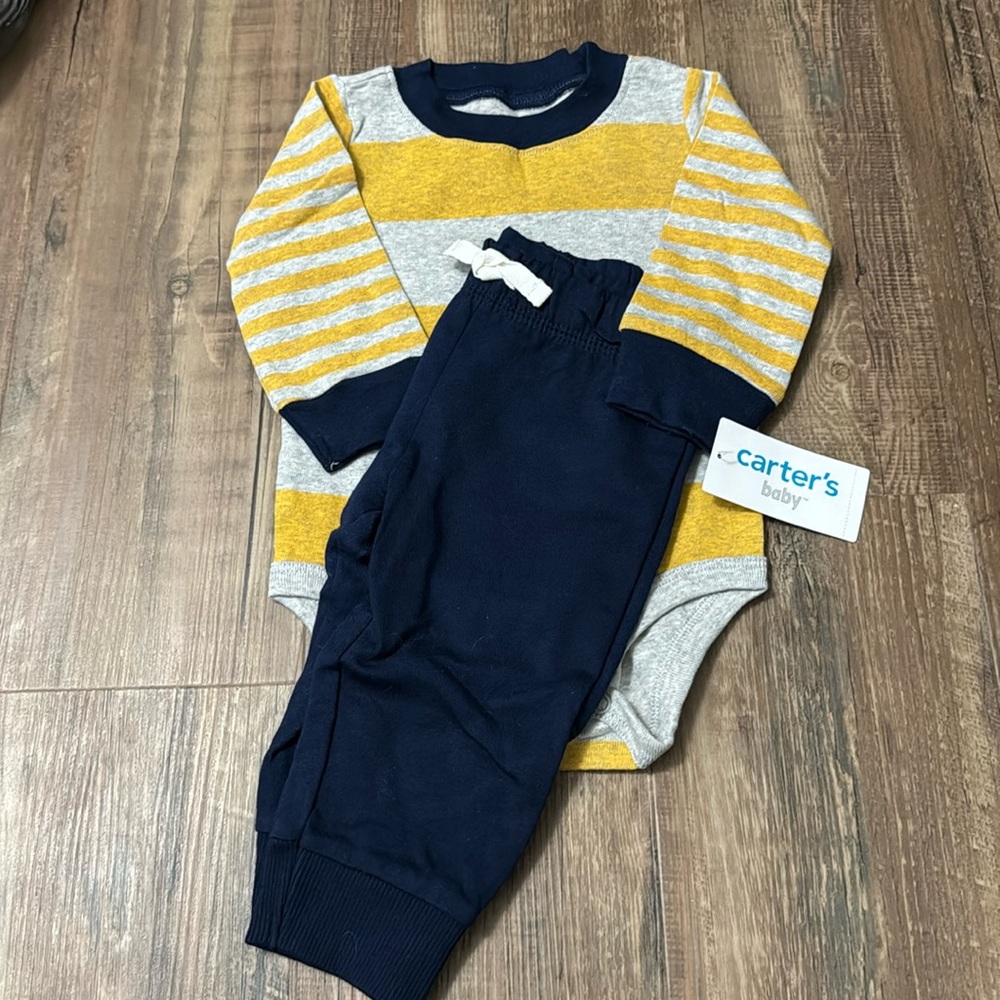 NWT Carters 2 Piece Set